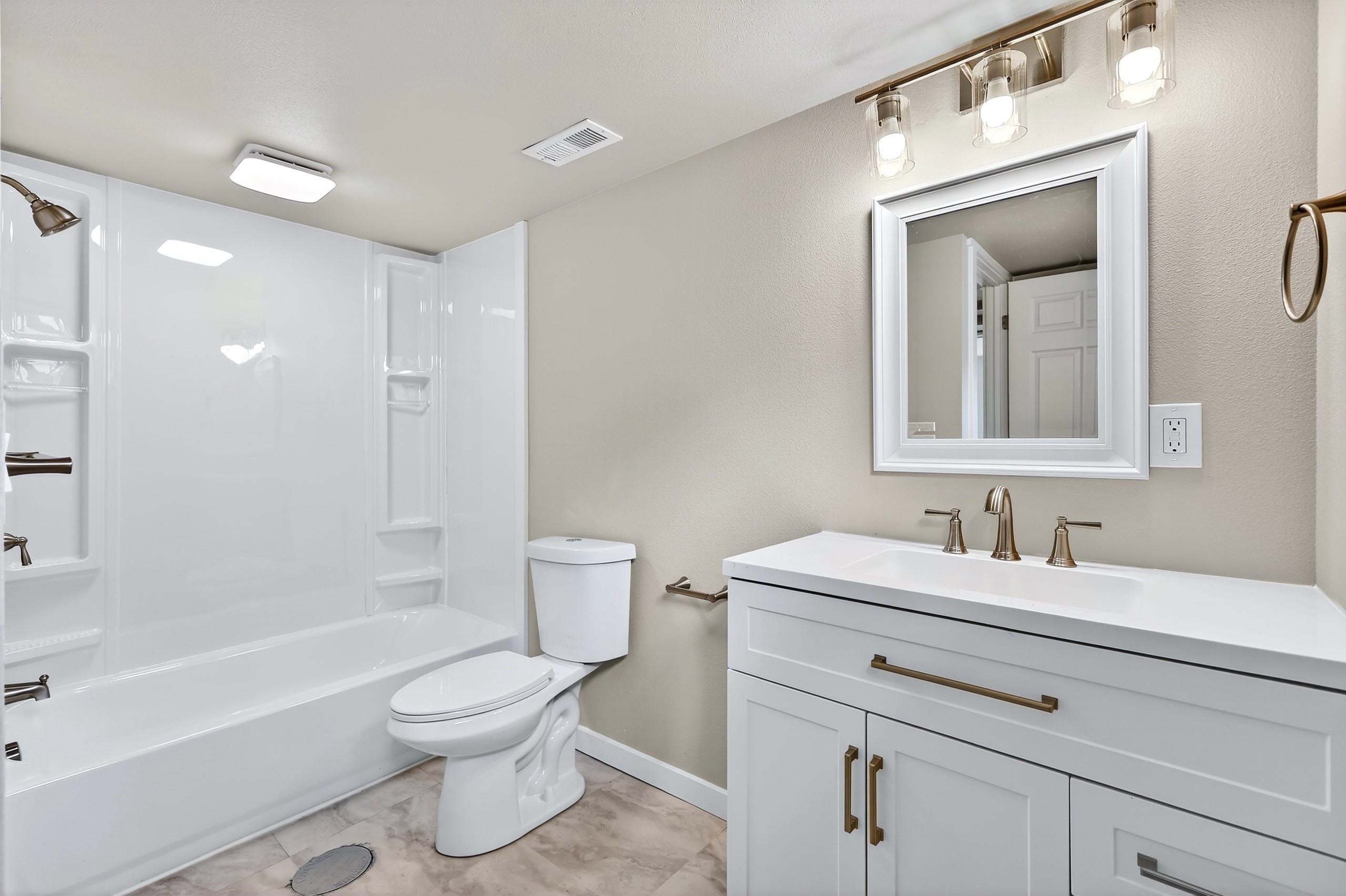 915 East 34th Avenue Spokane, WA 99203 - Photo 10 of 21
