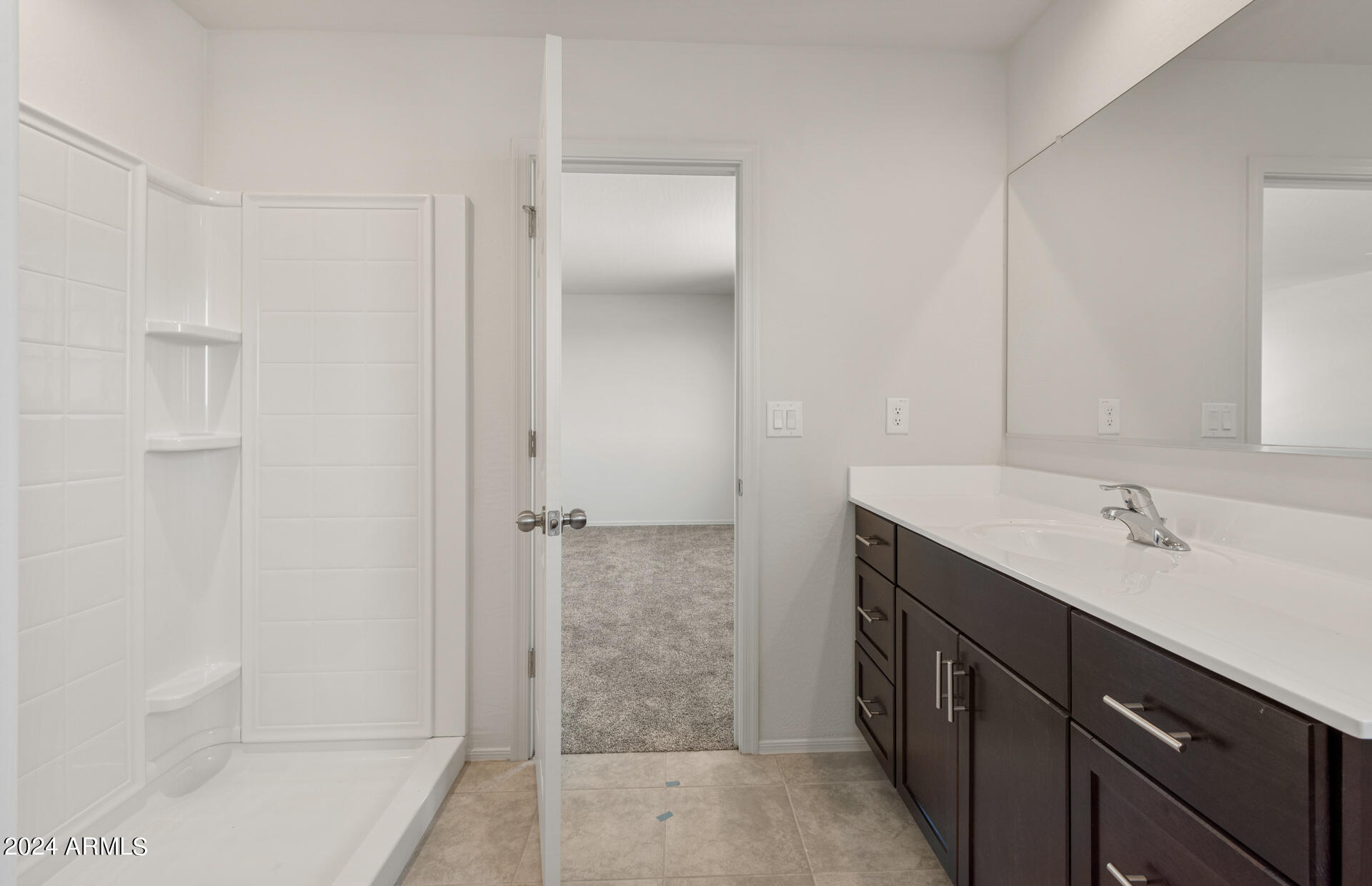 25155 West Romley Road Buckeye, AZ 85326 - Photo 14 of 21 13 - Owner Bathroom