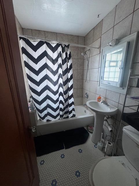 3034 North 53rd Street, Unit 3036 Milwaukee, WI 53210 - Photo 12 of 17 UPPER UNIT BATH