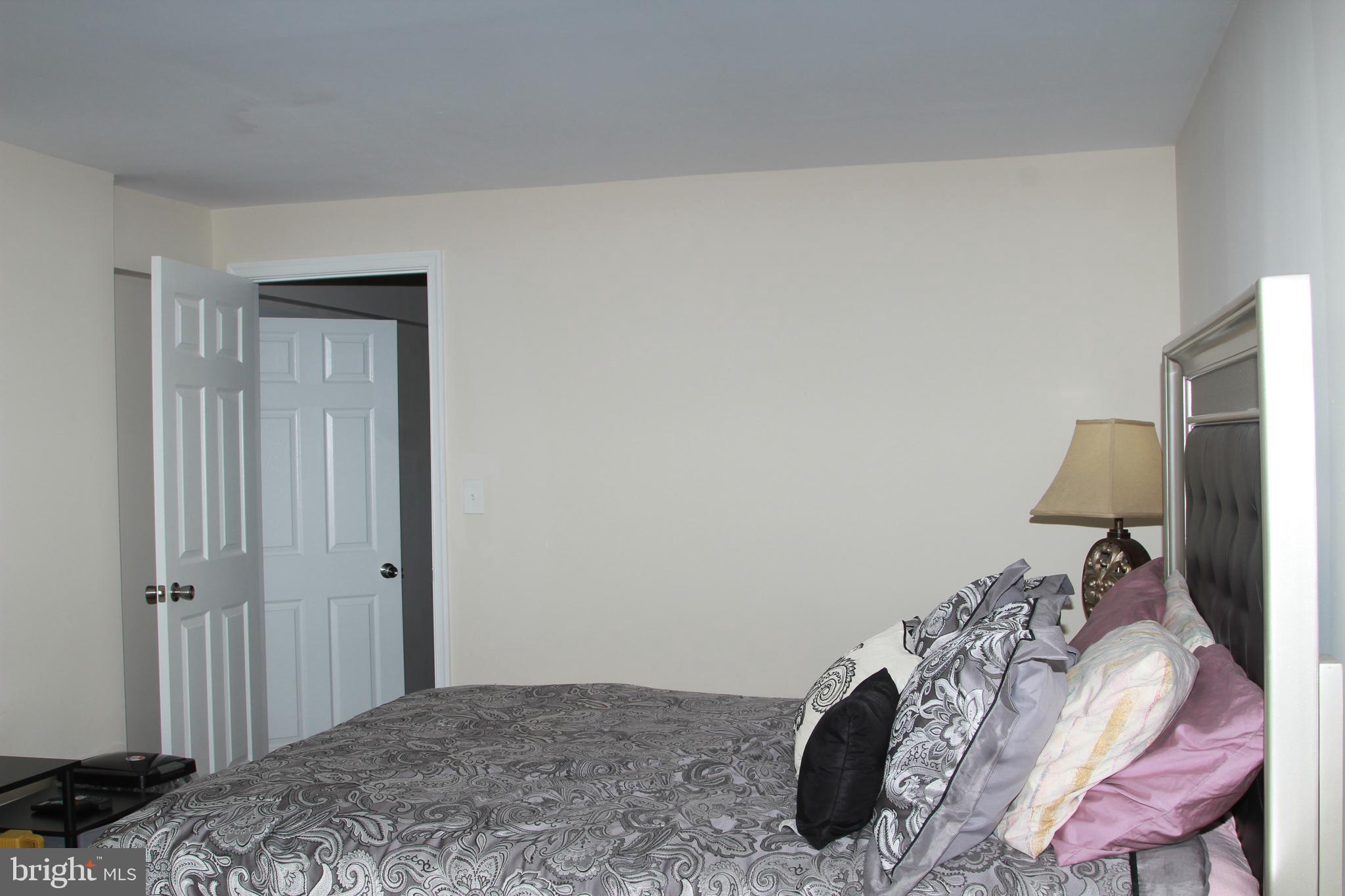 8903 Temple Hill Road Clinton, MD 20735 - Photo 22 of 26 den/extra room