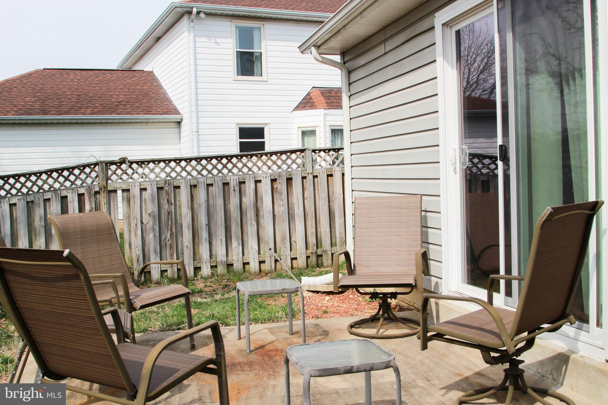 8903 Temple Hill Road Clinton, MD 20735 - Photo 23 of 26 patio