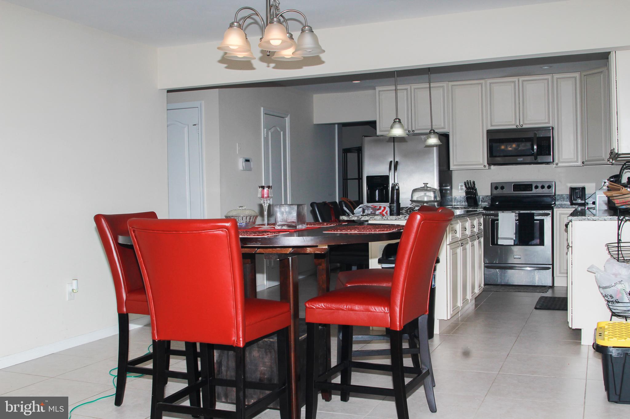 8903 Temple Hill Road Clinton, MD 20735 - Photo 5 of 26 kitchen