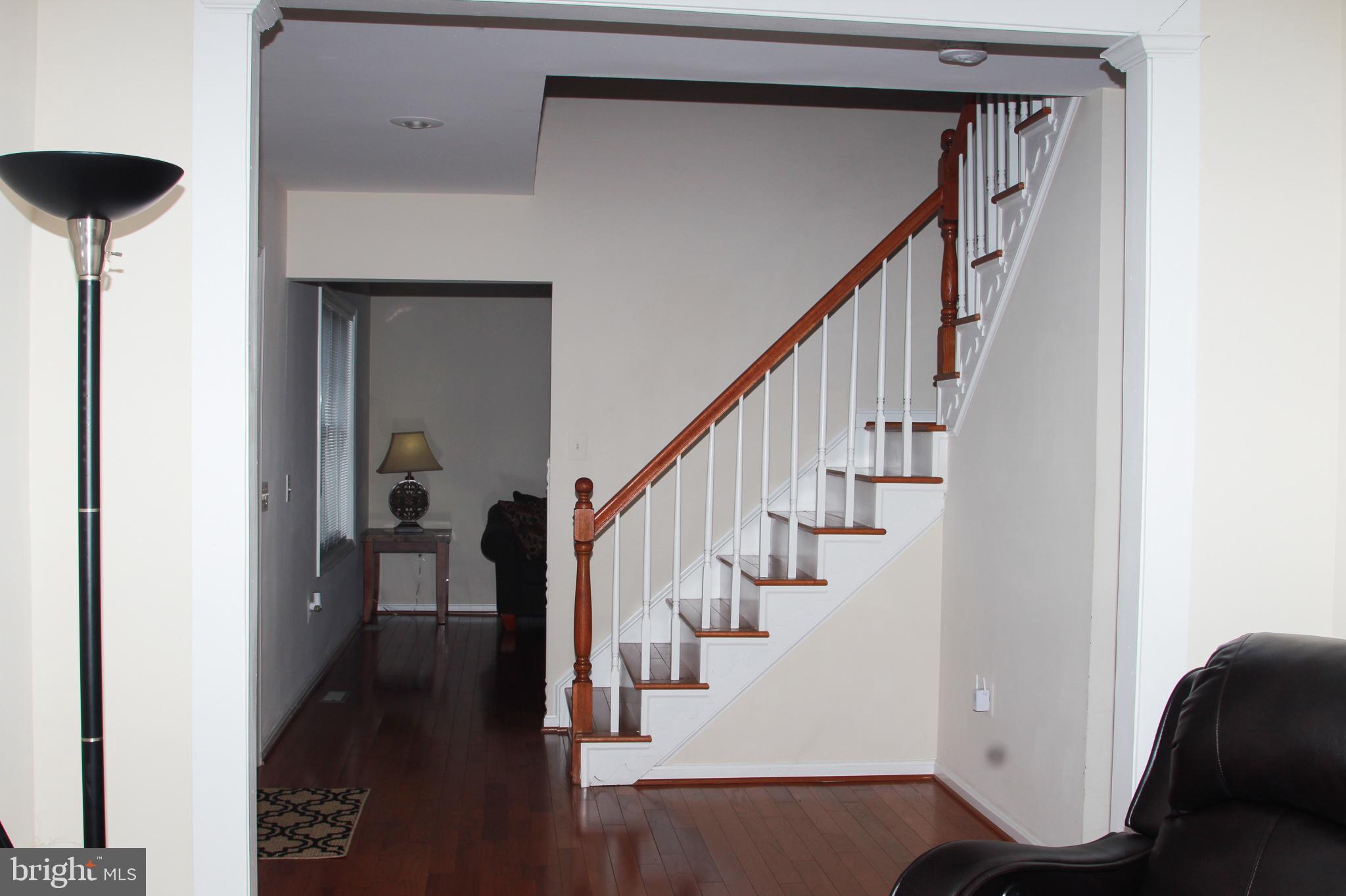 8903 Temple Hill Road Clinton, MD 20735 - Photo 7 of 26 foyer