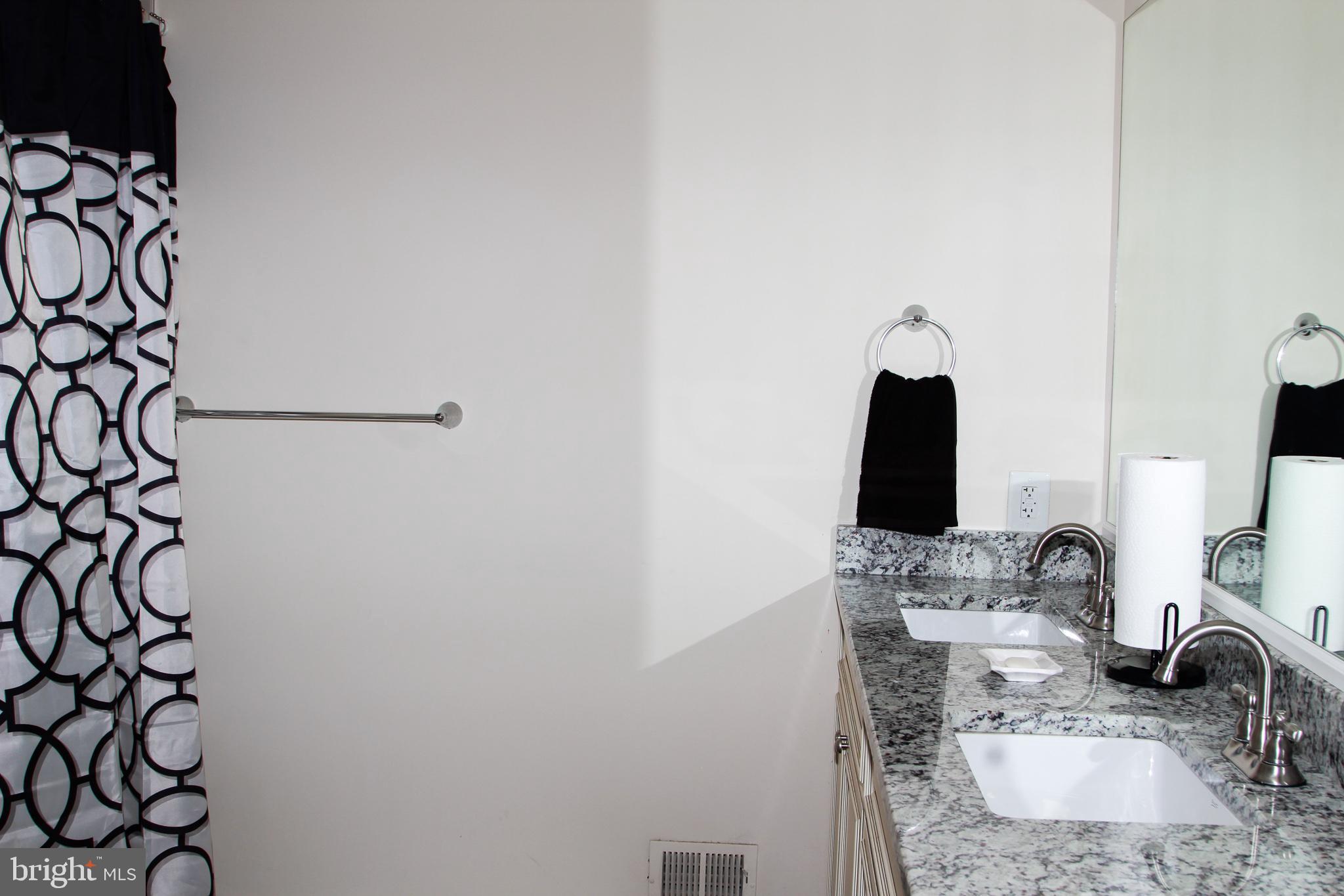 8903 Temple Hill Road Clinton, MD 20735 - Photo 10 of 26 master bathroom