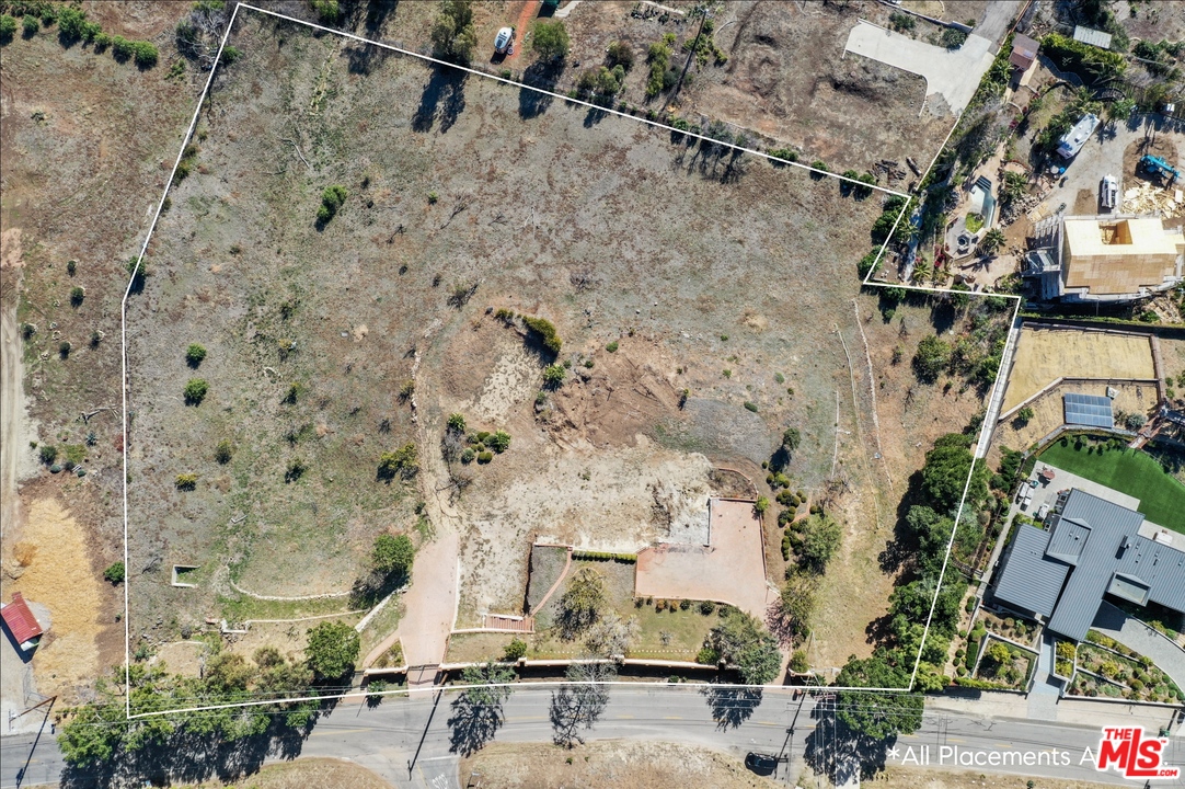 30000 Cuthbert Road Malibu, CA 90265 - Photo 22 of 24 Gallery Image 22