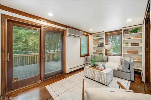 $1,649,000 | 43 Pine Street, Millburn, NJ 07041