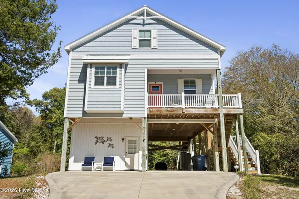 $985,000 | 308 Live Oak Street, Emerald Isle, NC 28594