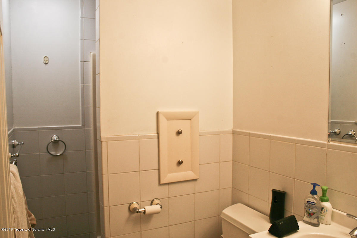 472 Willowbrook Road Clarks Summit, PA 18411 - Photo 14 of 24 Gallery Image 14