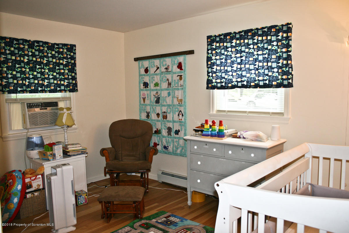 472 Willowbrook Road Clarks Summit, PA 18411 - Photo 10 of 24 Gallery Image 10