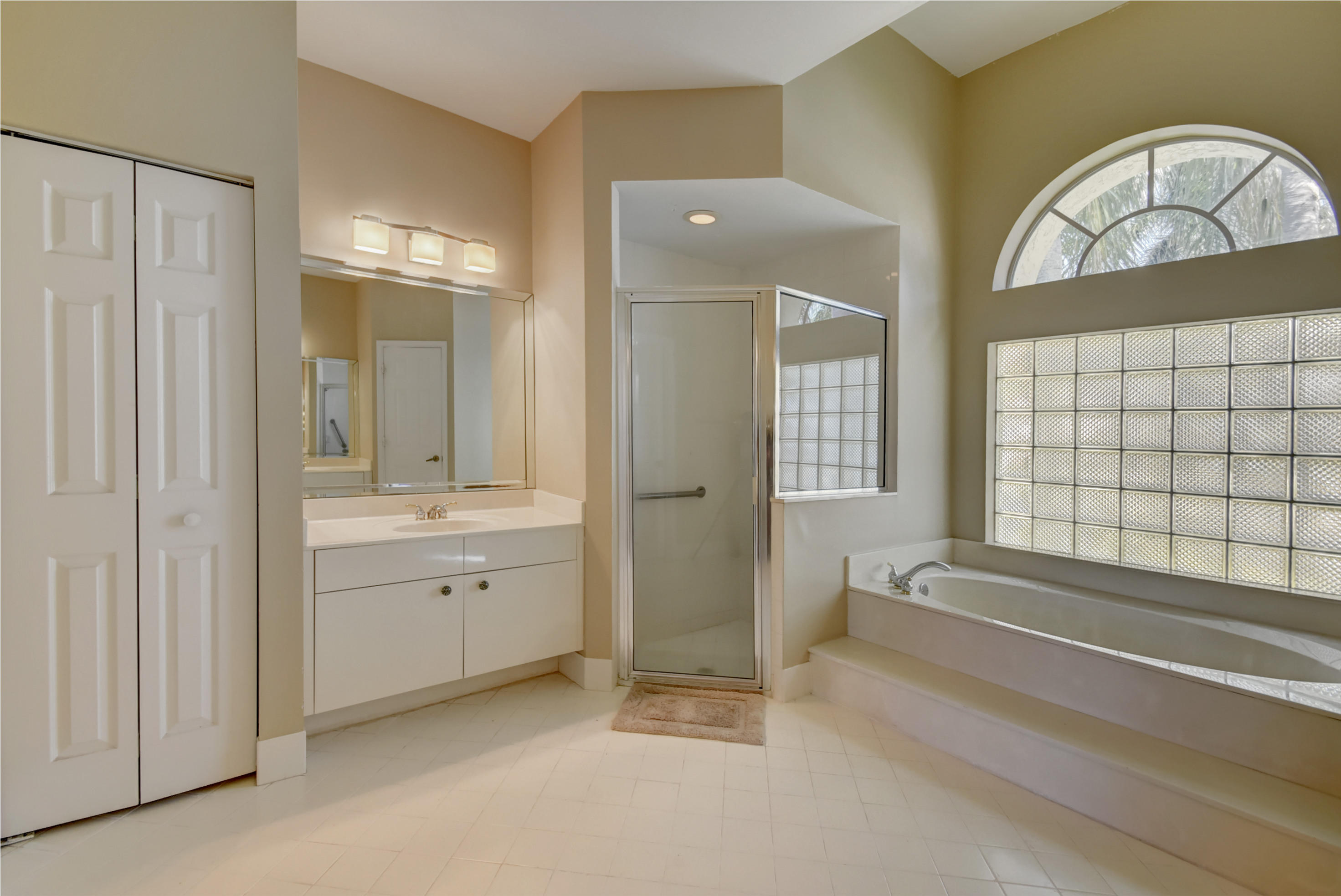 12396 Clearfalls Drive Boca Raton, FL 33428 - Photo 27 of 49 27_dsc_0856and4more