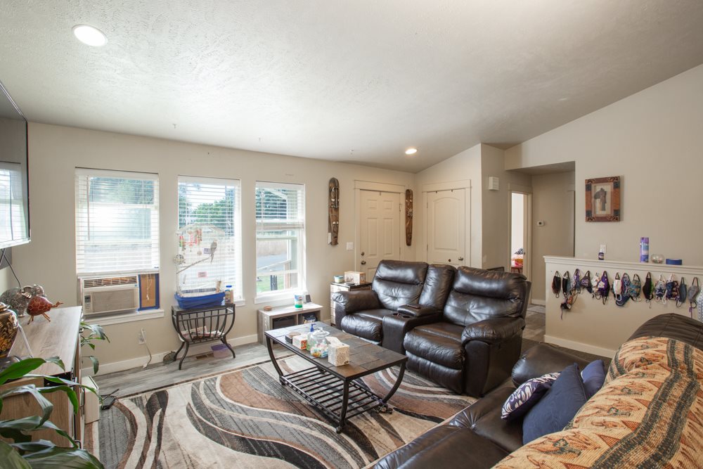 7327 East Rutter Avenue Spokane Valley, WA 99212 - Photo 5 of 16