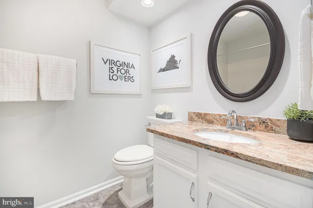 $365,000 | 4561 Interlachen Court, Unit F, Alexandria, VA 22312