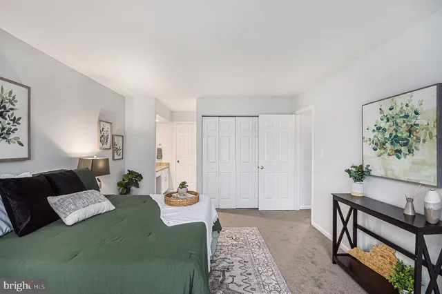 $365,000 | 4561 Interlachen Court, Unit F, Alexandria, VA 22312