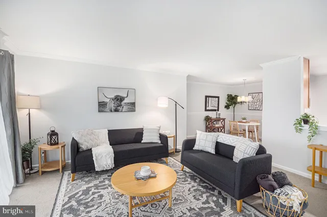 $365,000 | 4561 Interlachen Court, Unit F, Alexandria, VA 22312