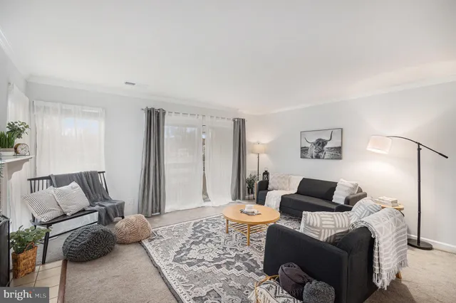 $365,000 | 4561 Interlachen Court, Unit F, Alexandria, VA 22312