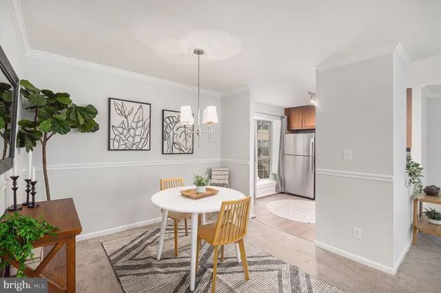 $365,000 | 4561 Interlachen Court, Unit F, Alexandria, VA 22312