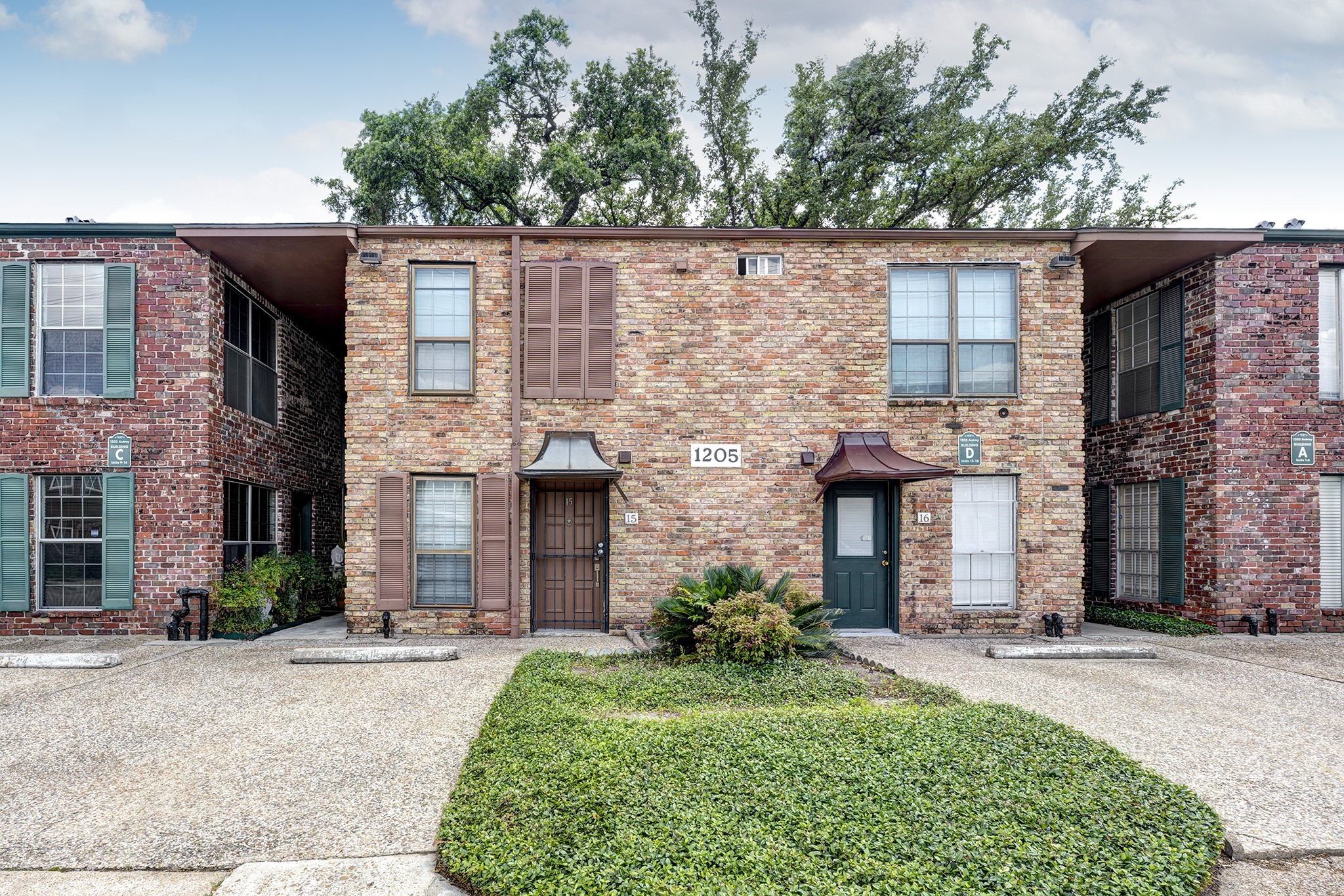 1205 Autrey Street, Unit 15 Houston, TX 77006 - Photo 1 of 11