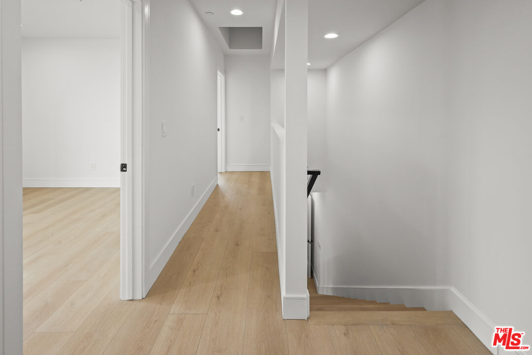 2700 Fletcher Drive, Unit A Los Angeles, CA 90039 - Photo 15 of 33 a view of hallway with stairs