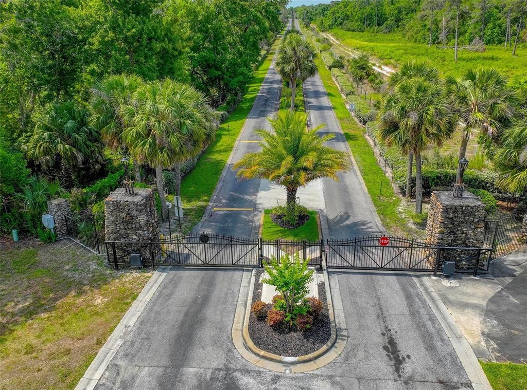7032 River Run Boulevard Weeki Wachee, FL 34607 - Photo 34 of 38