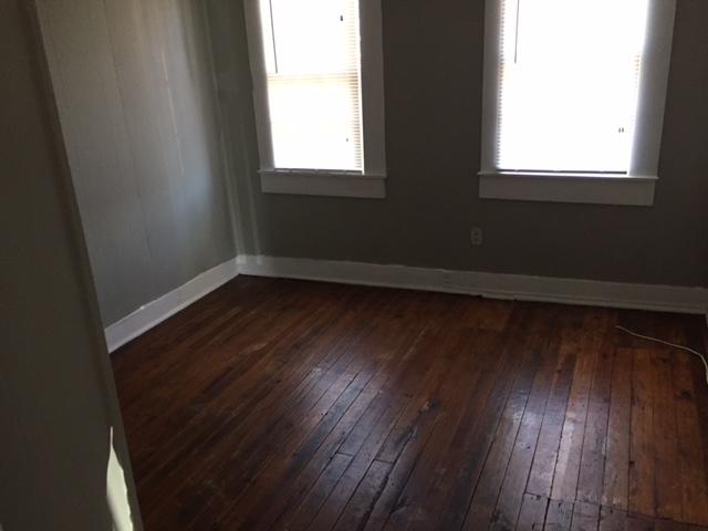 160 Coming Street Charleston, SC 29403 - Photo 5 of 6 160 Coming (5)