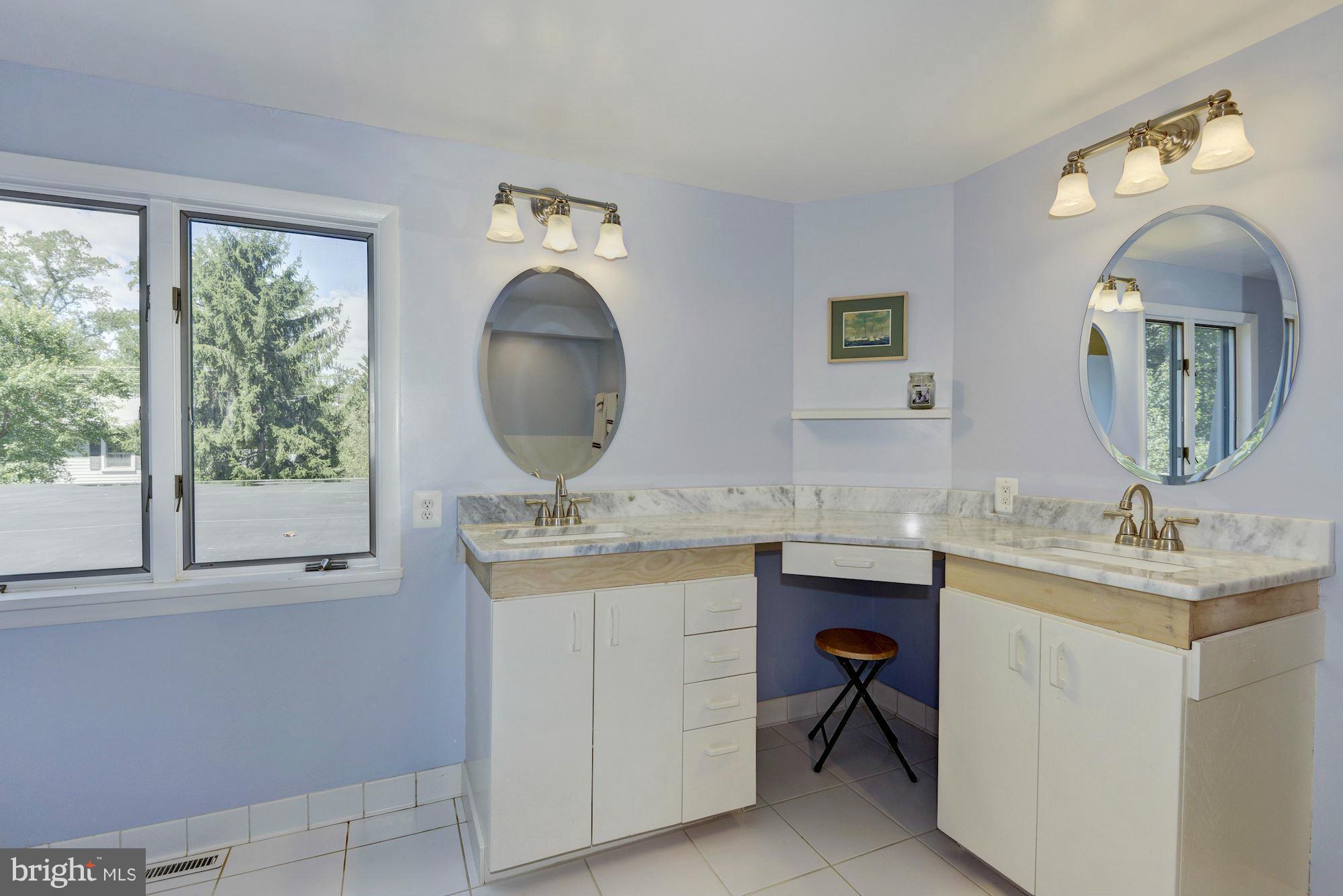 2004 Elmwood Road Annapolis, MD 21409 - Photo 19 of 30 Master Bath