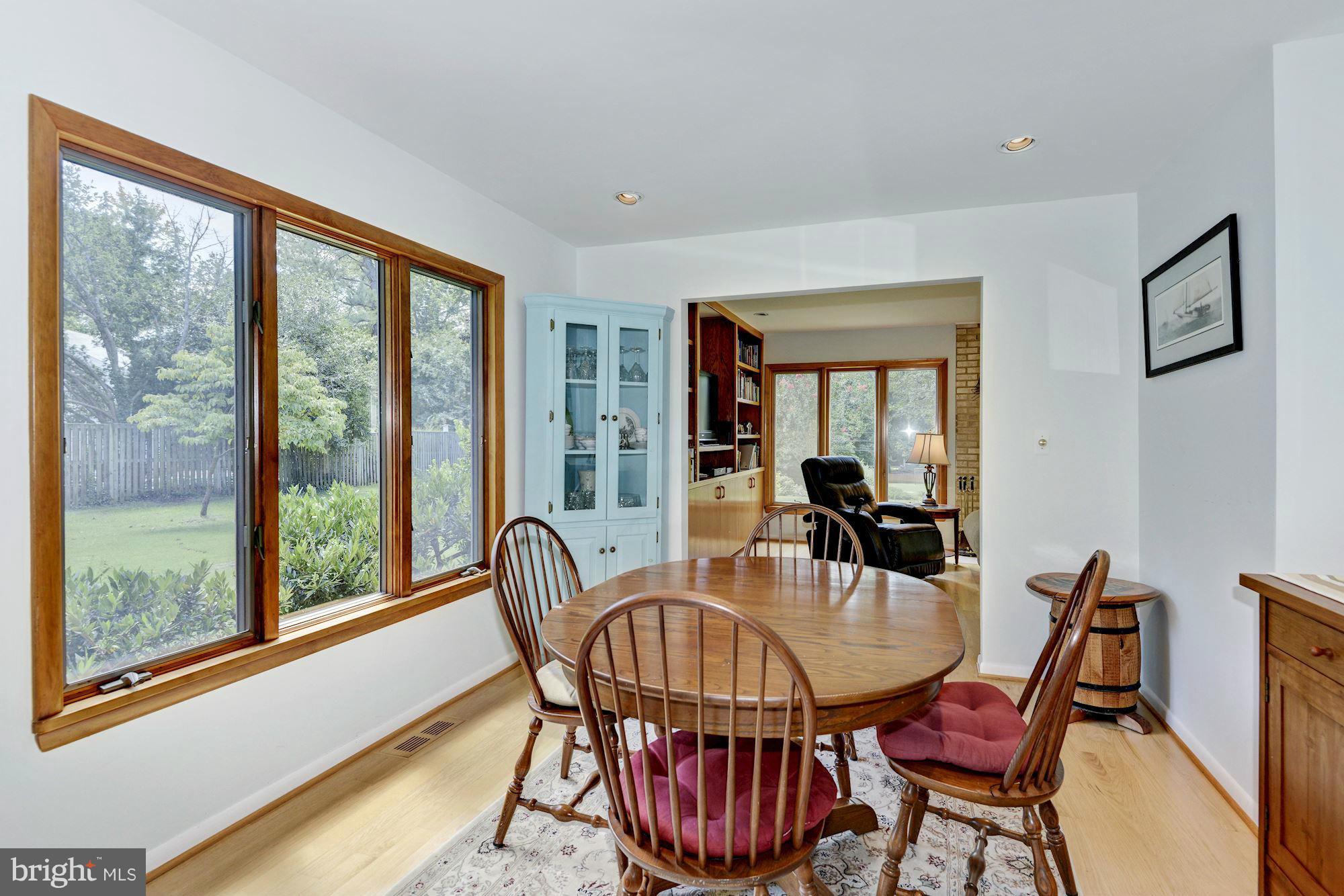 2004 Elmwood Road Annapolis, MD 21409 - Photo 5 of 30 Dining Room
