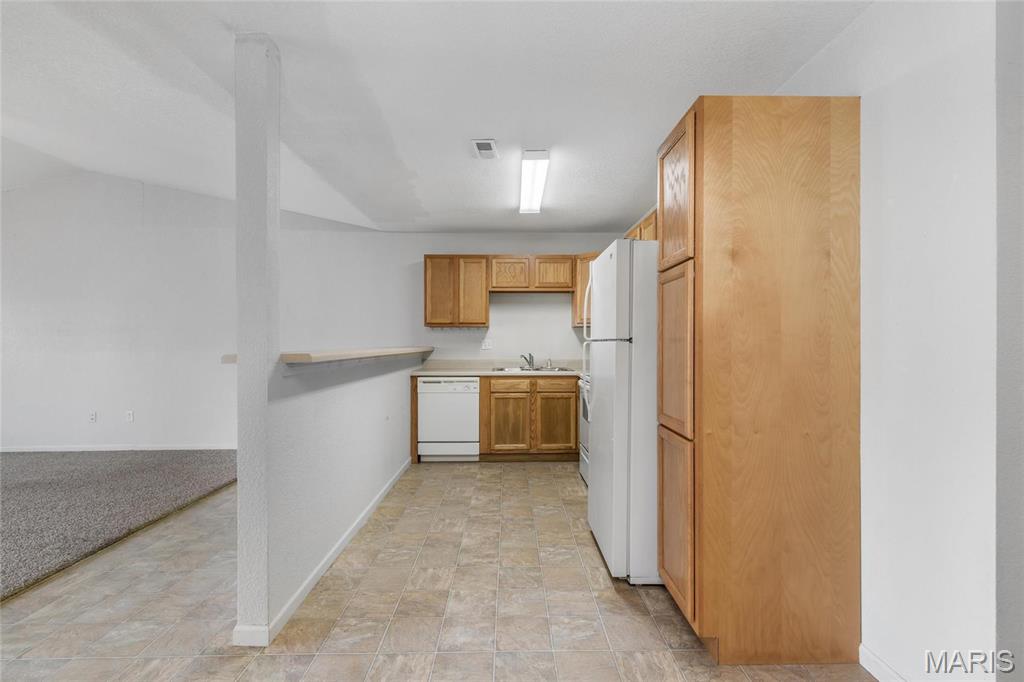 21011 Homer Road, Unit A & B St. Robert, MO 65584 - Photo 5 of 38