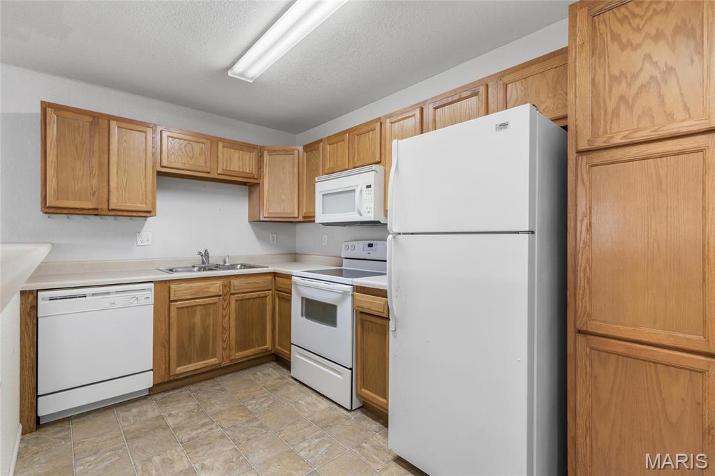 21011 Homer Road, Unit A & B St. Robert, MO 65584 - Photo 6 of 38