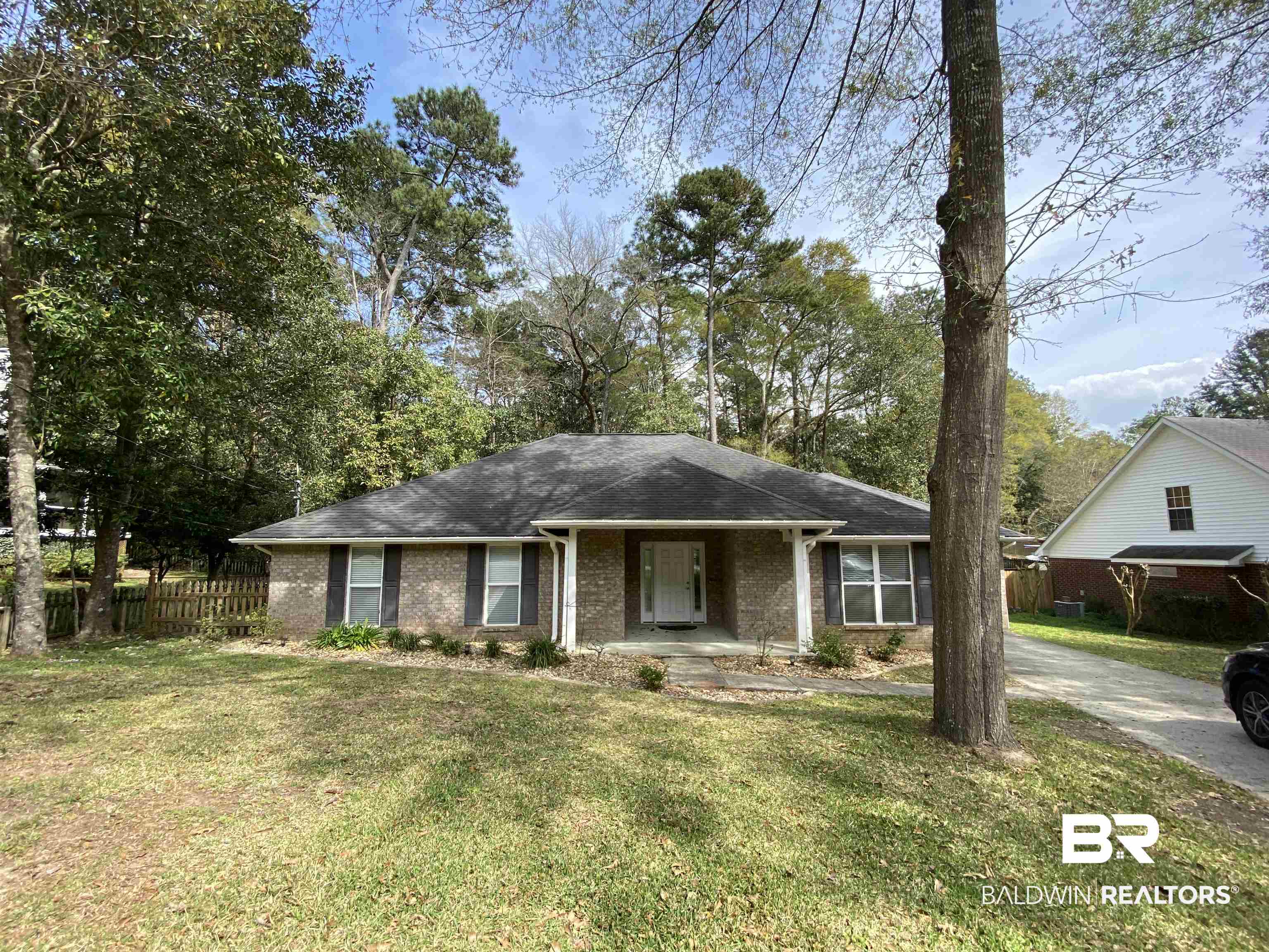 193 Lakeview Loop Daphne, AL 36526 - Photo 1 of 18