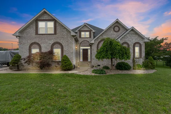 $744,900 | 2114 London Lane, Greenbrier, TN 37073