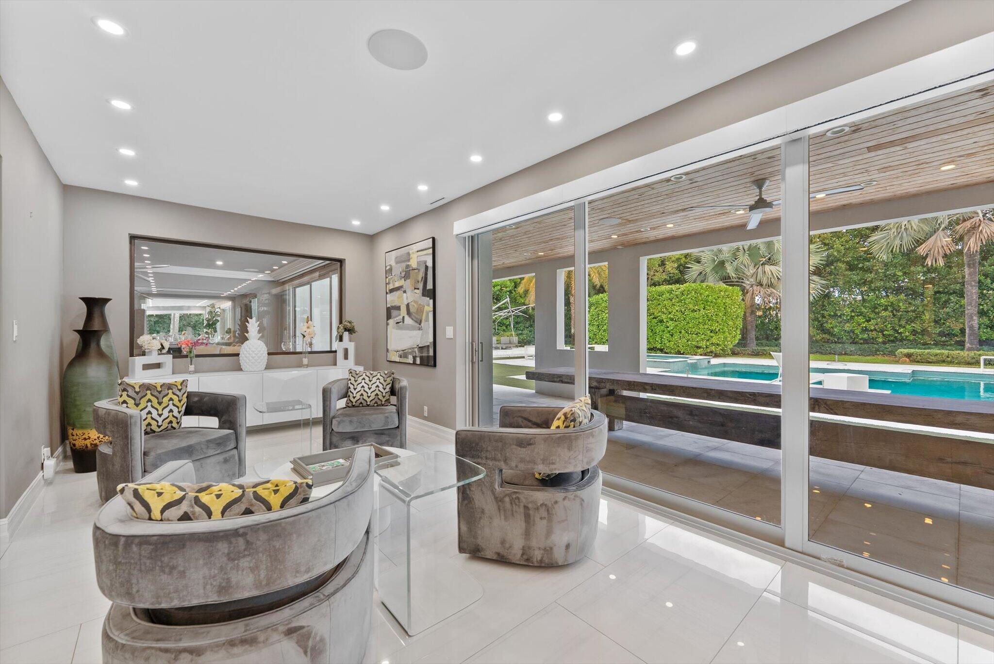 17552 Fieldbrook Circle East Boca Raton, FL 33496 - Photo 14 of 78 Family/Sitting area