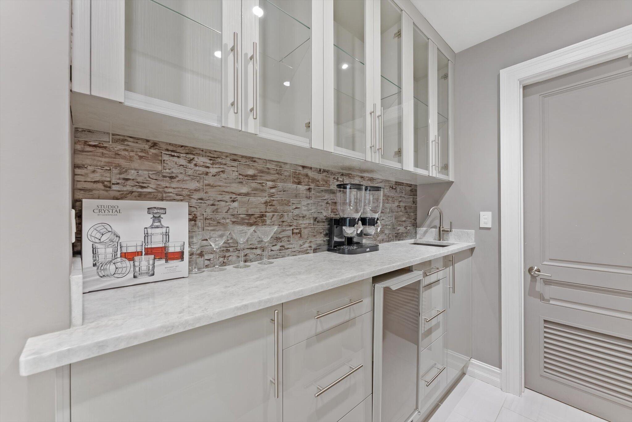 17552 Fieldbrook Circle East Boca Raton, FL 33496 - Photo 24 of 78 Butler's Kitchen