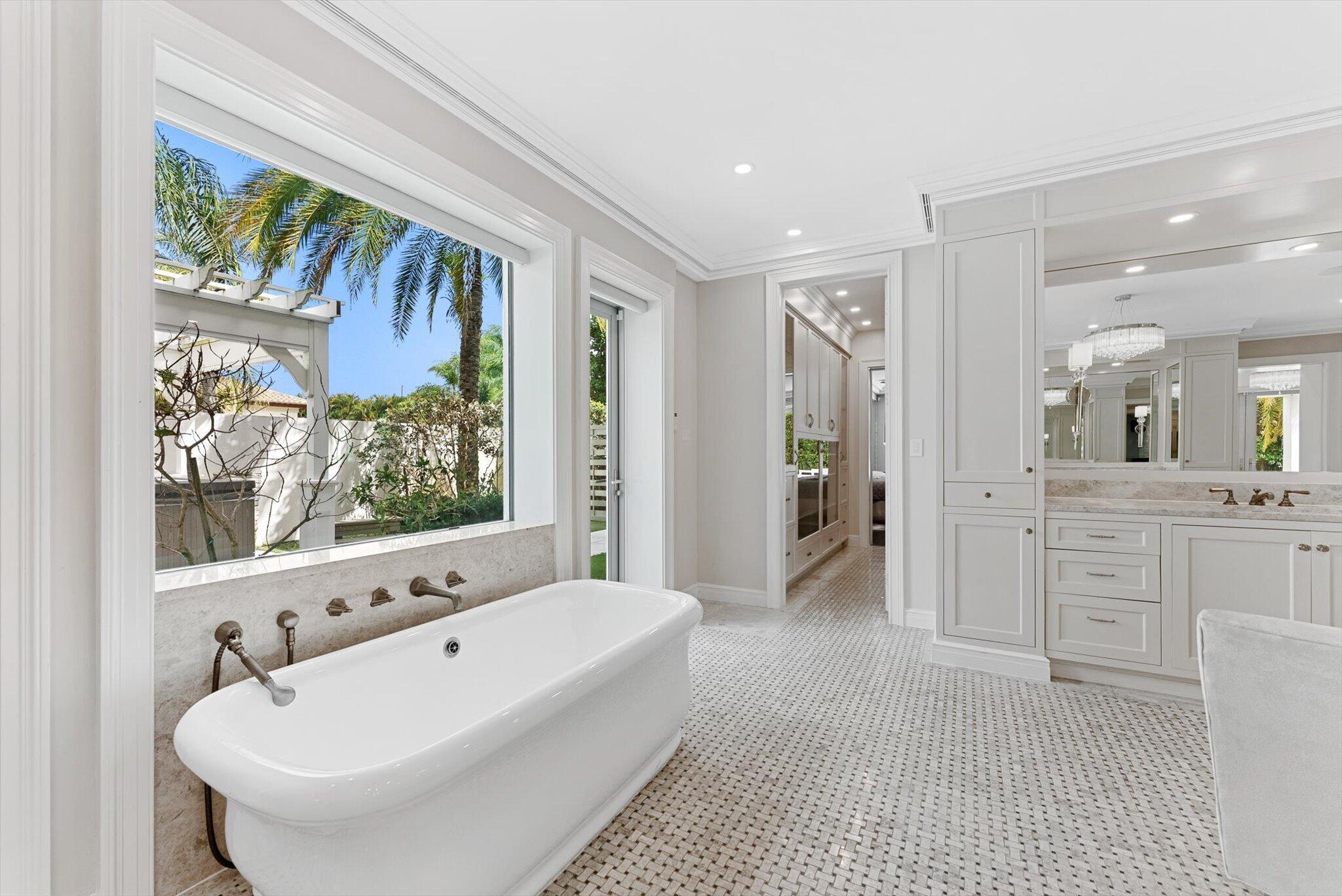 17552 Fieldbrook Circle East Boca Raton, FL 33496 - Photo 35 of 78 Primary Bathroom