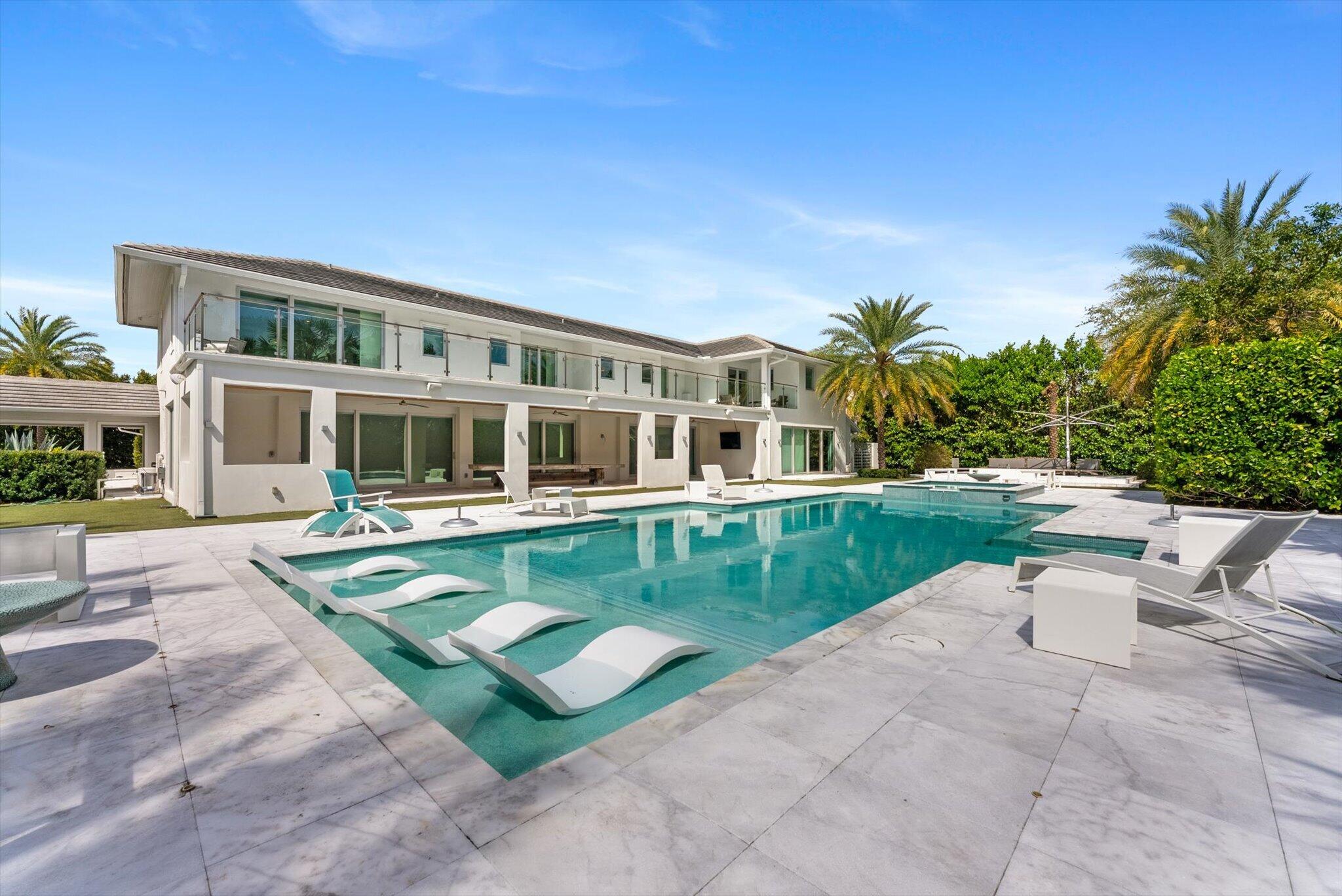 17552 Fieldbrook Circle East Boca Raton, FL 33496 - Photo 4 of 78 Pool/Patio