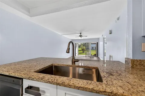 $330,000 | 6210 Sun Boulevard, Unit 112, St. Petersburg, FL 33715