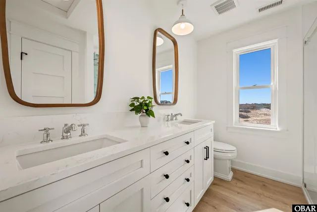 $1,695,000 | 1937 Sandfiddler Road, Corolla, NC 27927