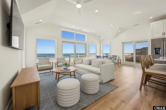 $1,695,000 | 1937 Sandfiddler Road, Corolla, NC 27927