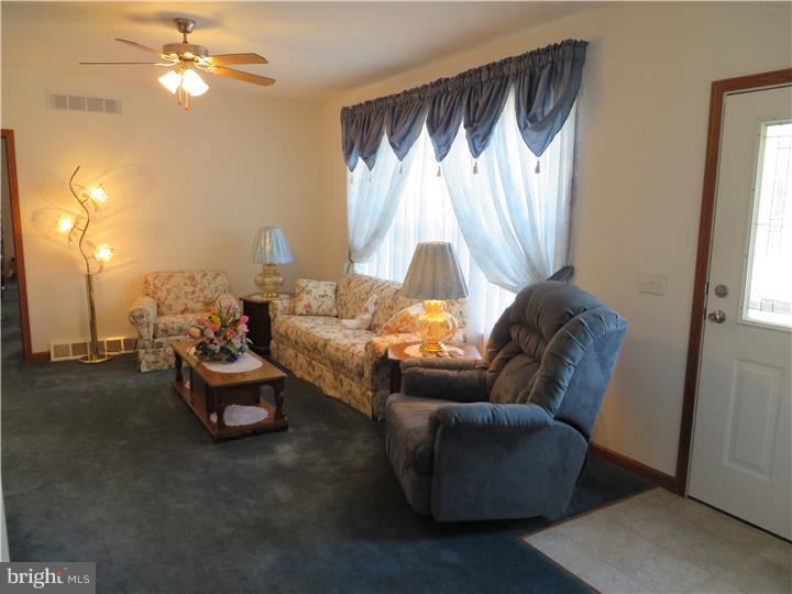 489 South Burlington Road Bridgeton, NJ 08302 - Photo 4 of 24