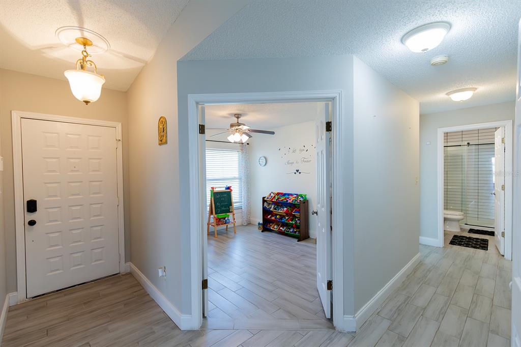 14000 Annhurst Court Orlando, FL 32826 - Photo 8 of 30