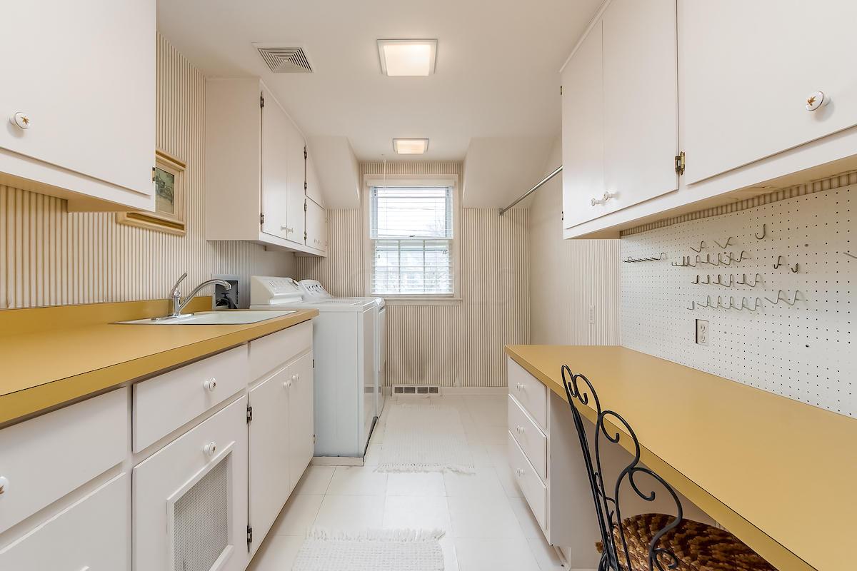 2265 Abington Road Columbus, OH 43221 - Photo 29 of 37
