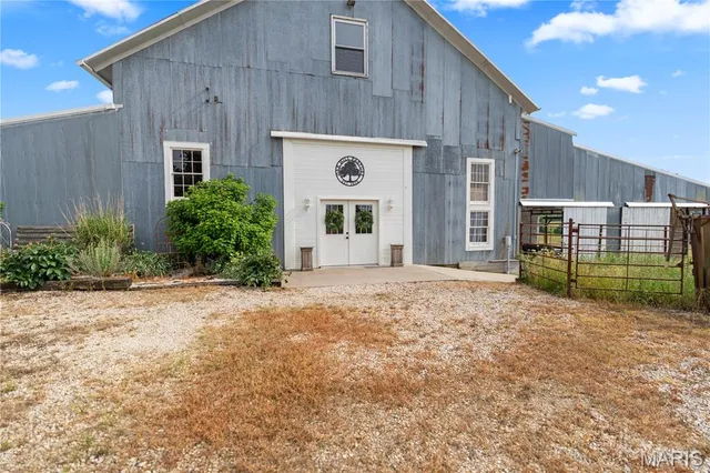 $1,399,000 | 22380 East State Rte P, St. James, MO 65559