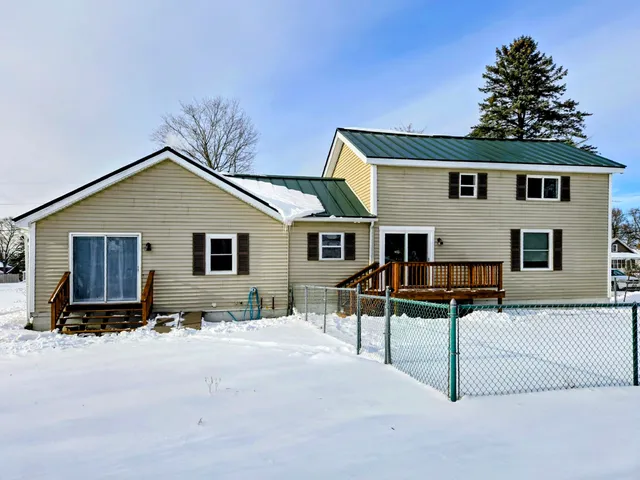 $299,900 | 24 Locust Street, Madison, ME 04950