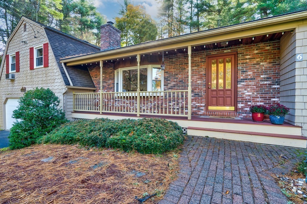 6 Long Meadow Road Westford, MA 01886 - Photo 2 of 32 Gallery Image 2