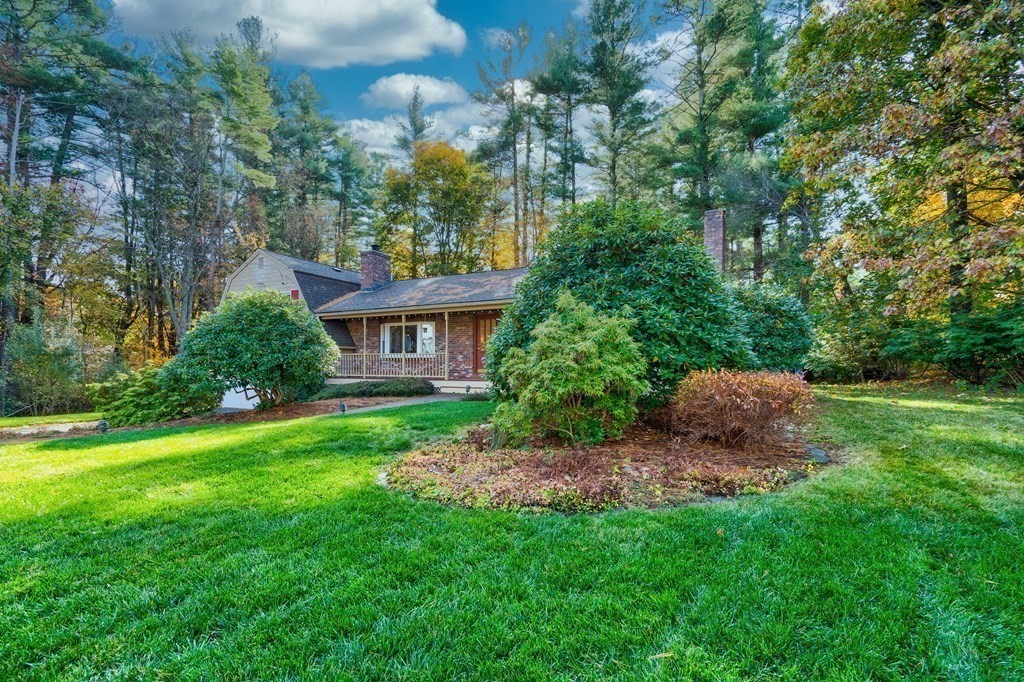 6 Long Meadow Road Westford, MA 01886 - Photo 28 of 32 Gallery Image 28