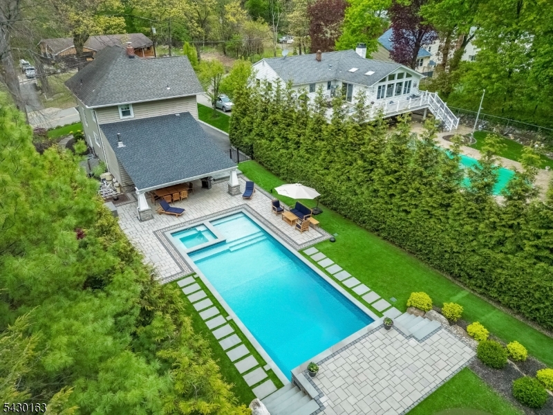 228 Miller Road Mahwah, NJ 07430 - Photo 1 of 26