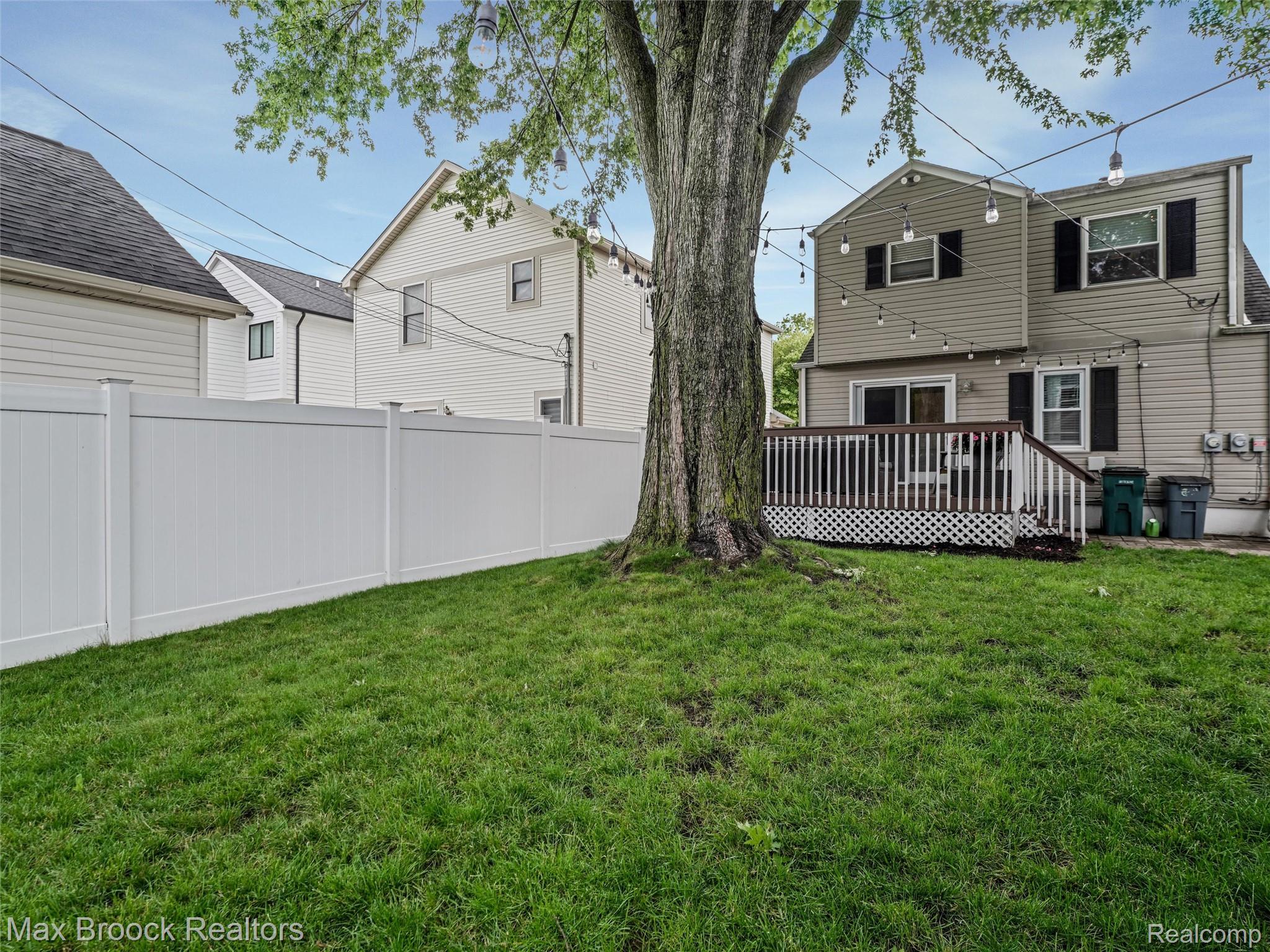 1201 Cole Street Birmingham, MI 48009 - Photo 31 of 35 41-1201 Cole St 0012.jpg