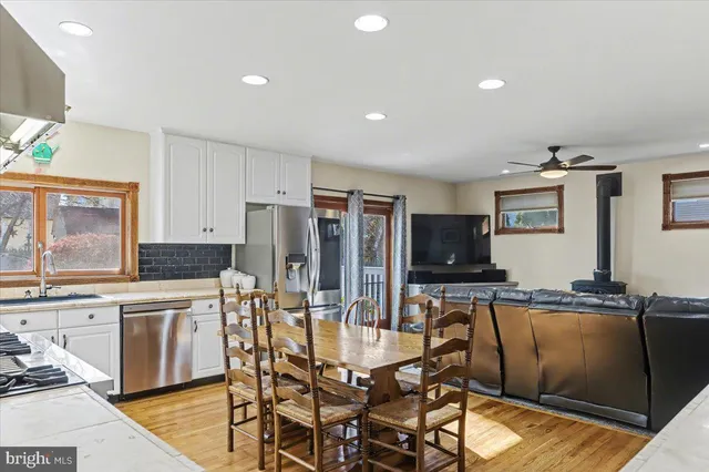 $500,000 | 210 East Montgomery Avenue, Hatboro, PA 19040