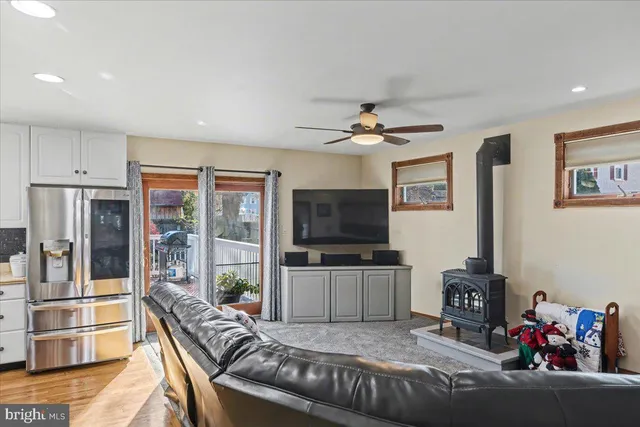 $500,000 | 210 East Montgomery Avenue, Hatboro, PA 19040