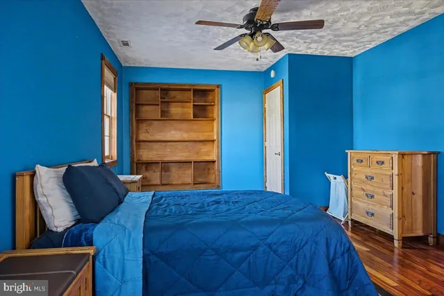 $500,000 | 210 East Montgomery Avenue, Hatboro, PA 19040