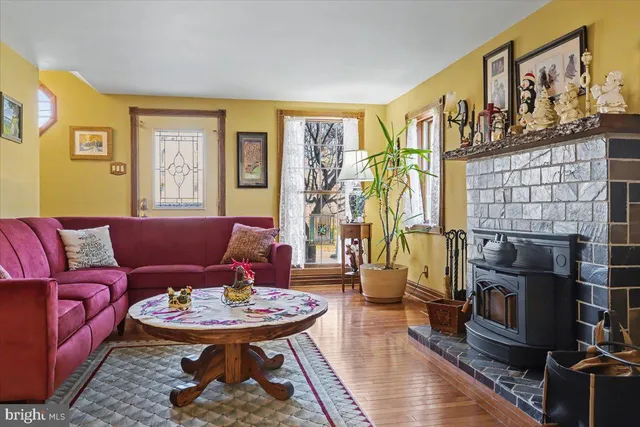 $500,000 | 210 East Montgomery Avenue, Hatboro, PA 19040